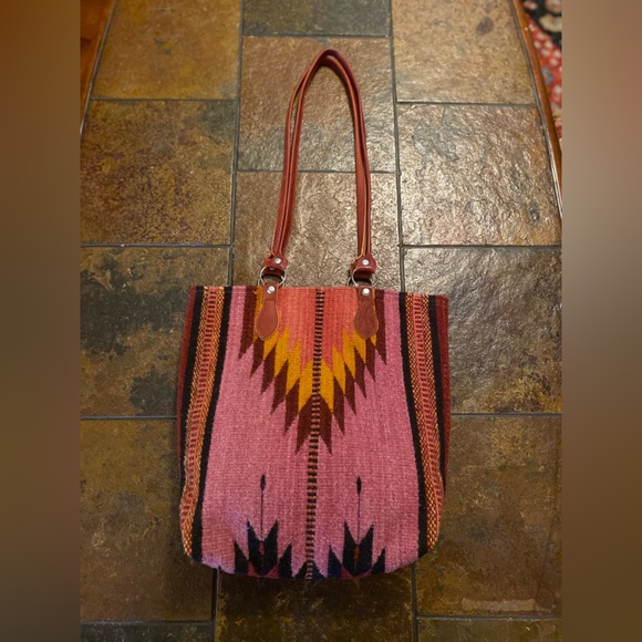 Artsy eclectic handwoven wool rustic boho Western pink burgundy leather purse - Picture 8 of 10
